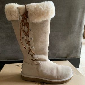 Ugg Limited Release Boots Size 8 never worn
